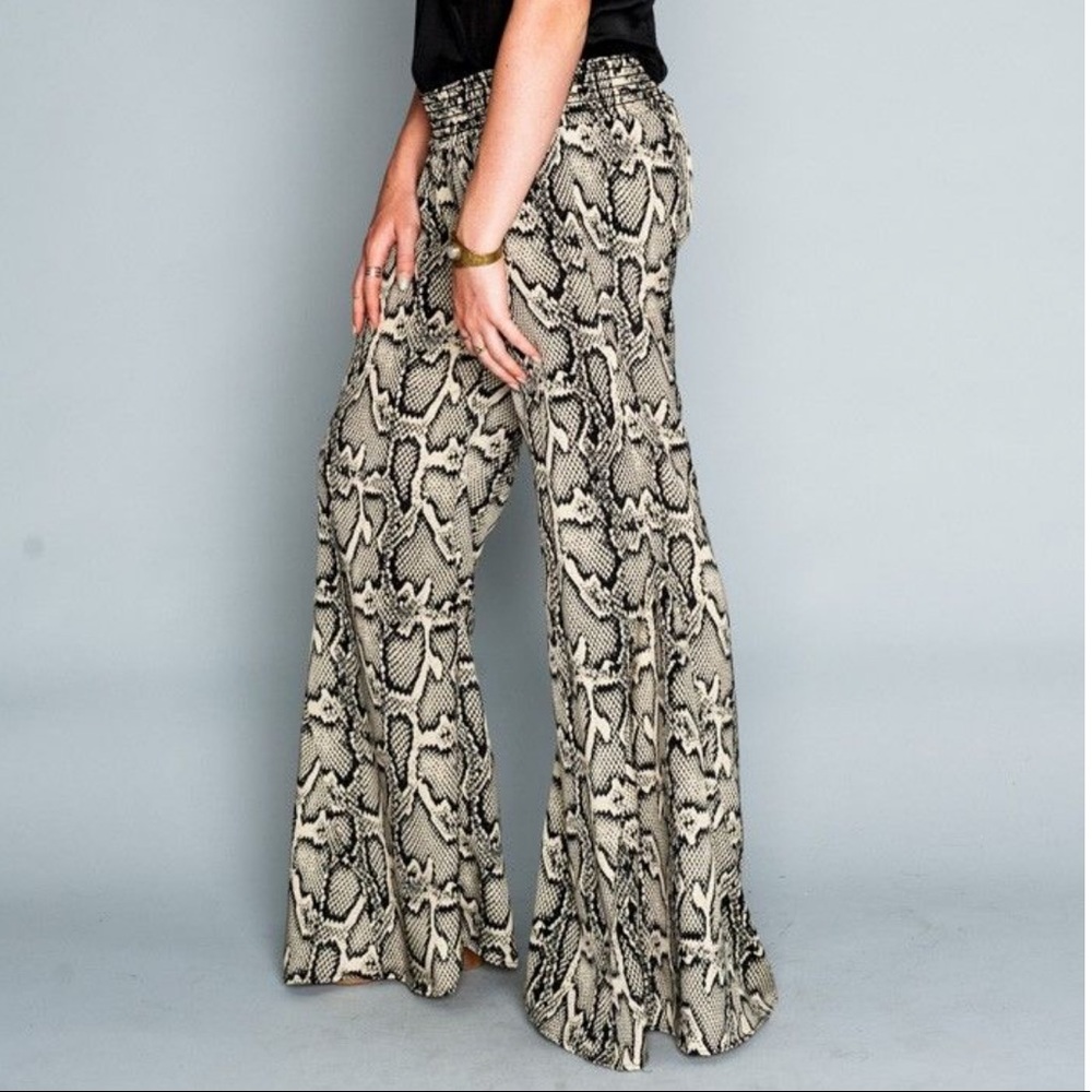 Show Me Your Mumu Roberts Party Pants in Snakeskin